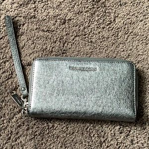 Michael Kors wallet wristlet